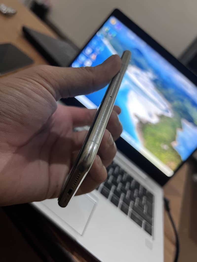 Iphone 11 pro 3