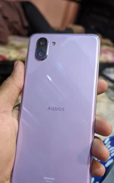 Aquos r3 6/128 GB (SIM WORKING)