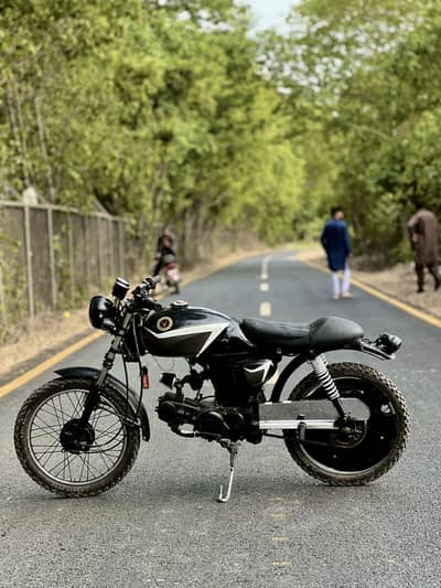United bike convert to cafe racer & bullet bike