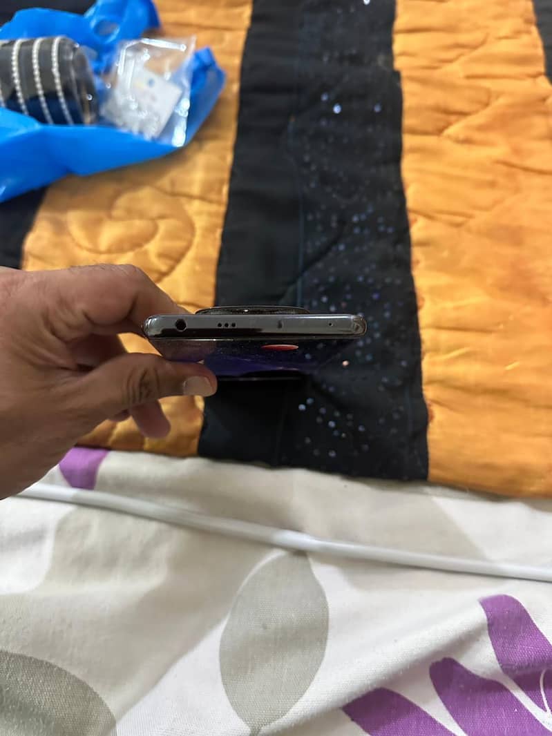 Redmi Note 14 Pro 1