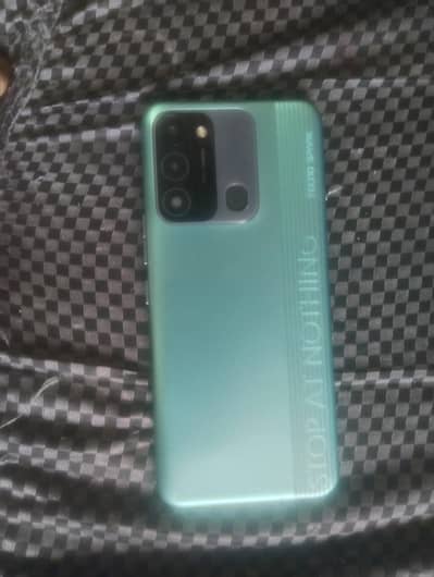 Tecno spark 8c