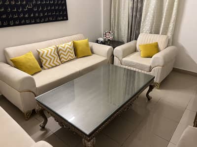 Cream Coloured Sofa Set