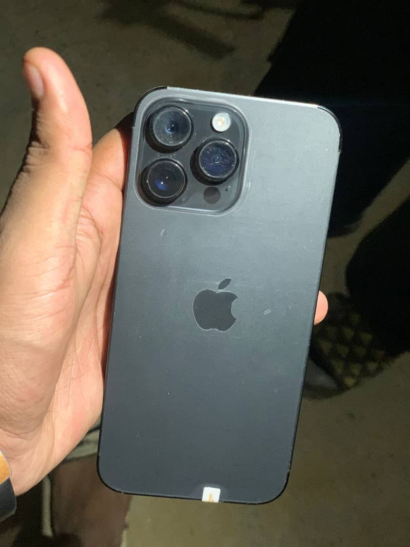 Iphone 14 Pro max 3