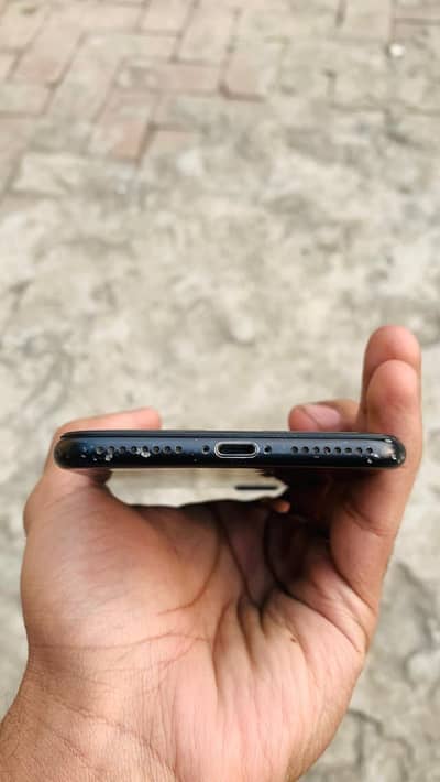 7 Plus Pta Approved -32Gb