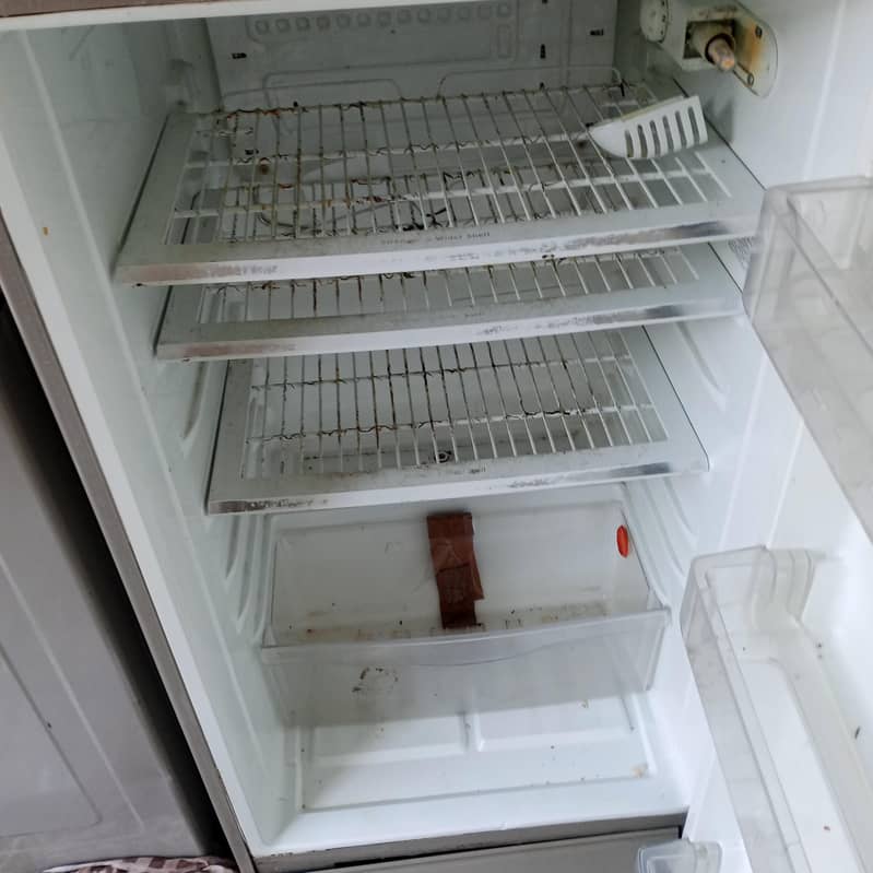 pell refrigerator 1