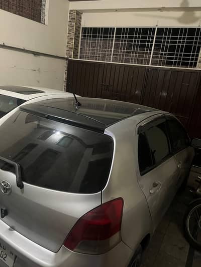 TOYOTA VITZ