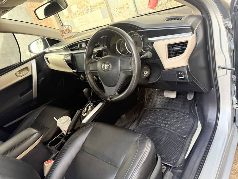 Corolla vvti 2017 Automatic 15