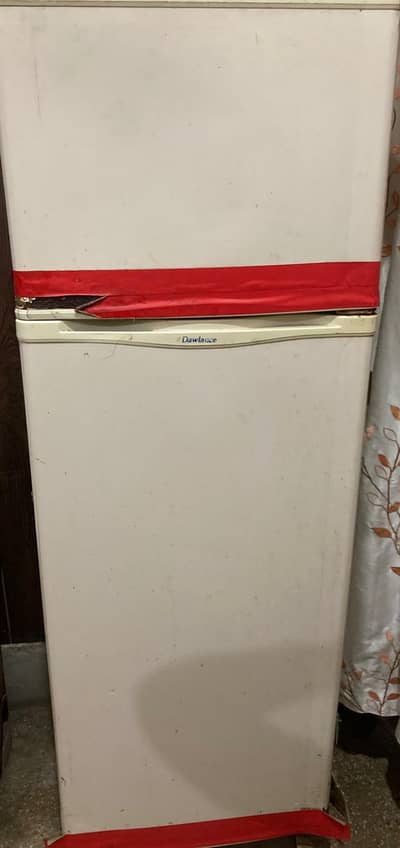 For sale urgent Condition 10/3 gas end hogi hai pahle sahi cooling ti