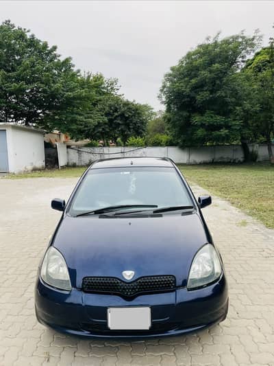 Toyota Vitz 2000/2006 model 2 Door