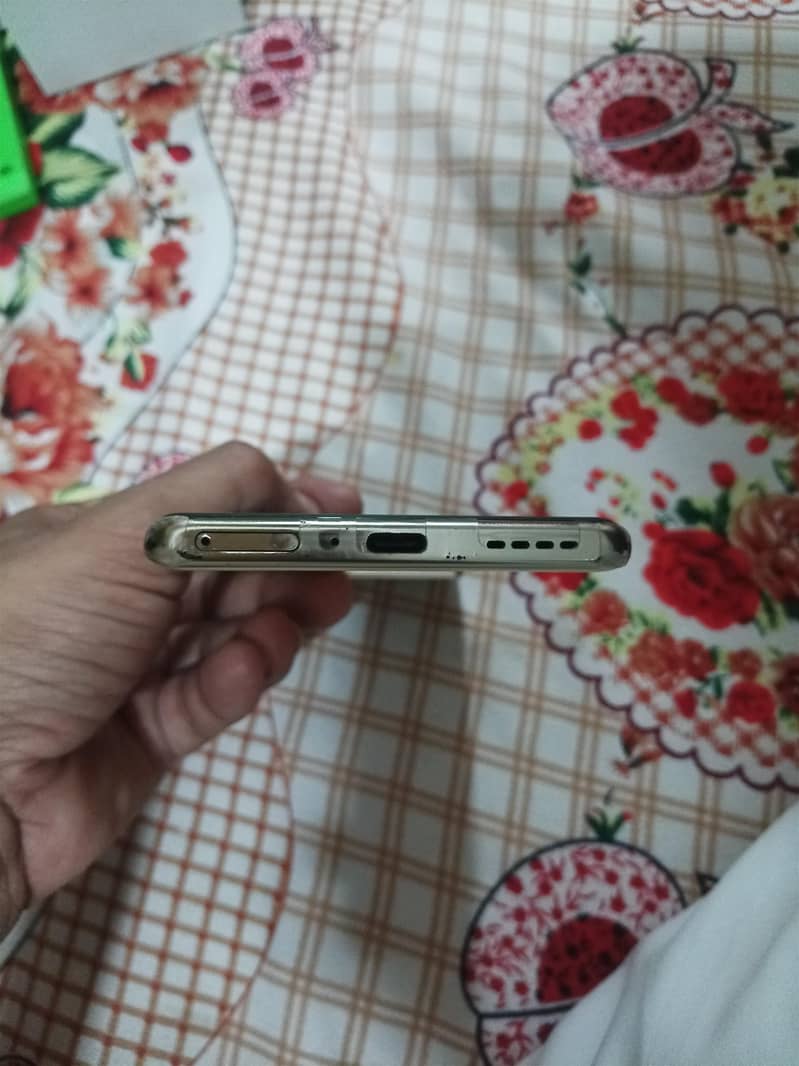 Infinix Note 40 pro 1