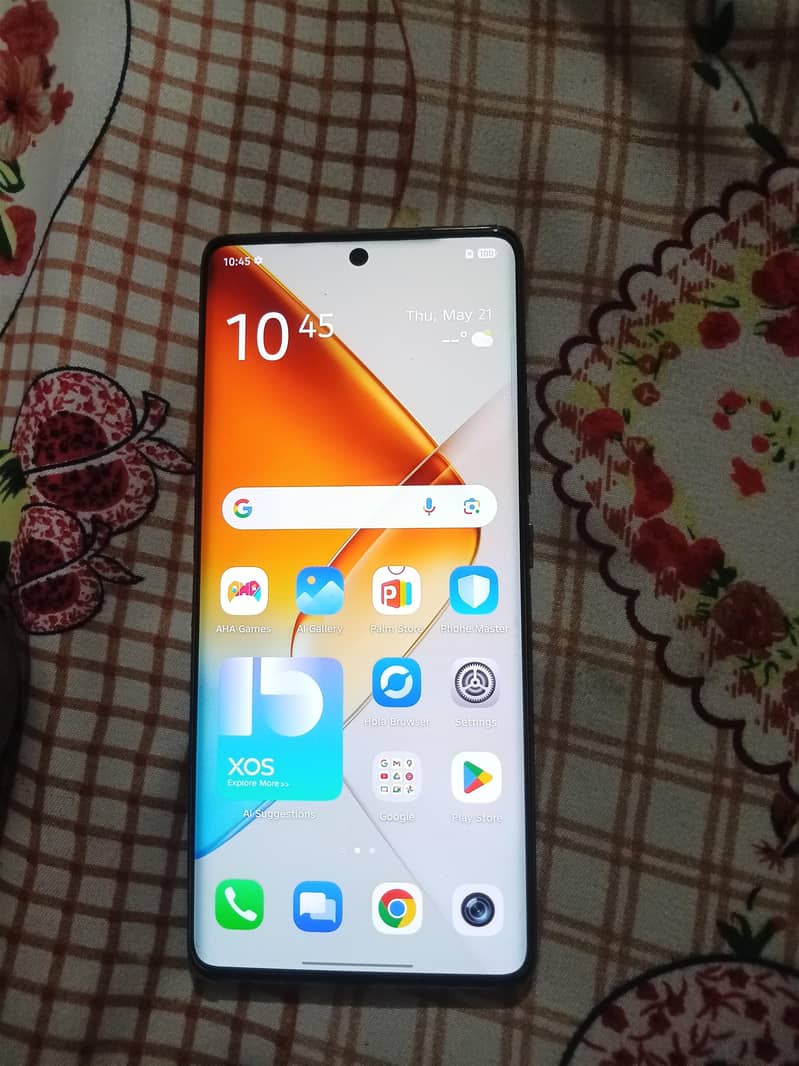 Infinix Note 40 pro 3