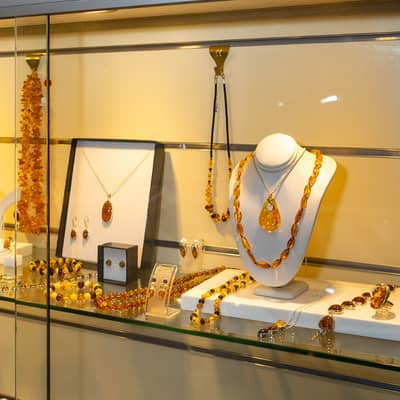 Jewellers Shop 1300 Square T Feet Space For Rent Diamond Shop Jewellery Botique Best Location Main Markaz Near Gol Market F-7 Markaz