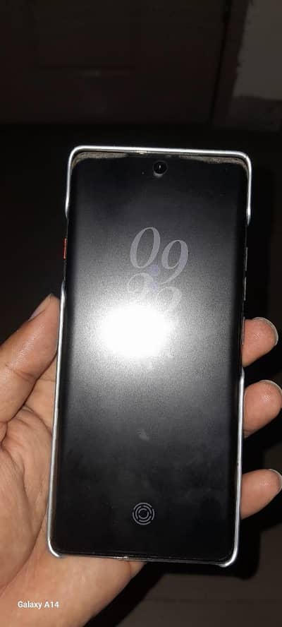 8+5 GB Ram 256 GB Rom box and charger available warranty available