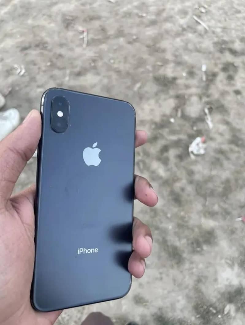 iPhone XS 0