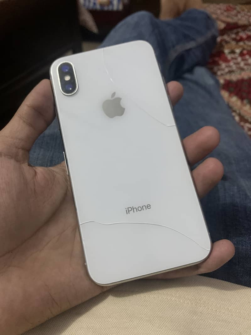 iPhone X 3
