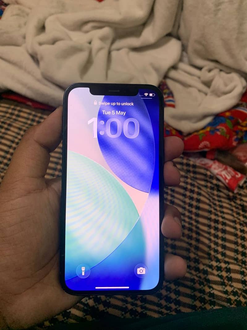 iPhone 12 3