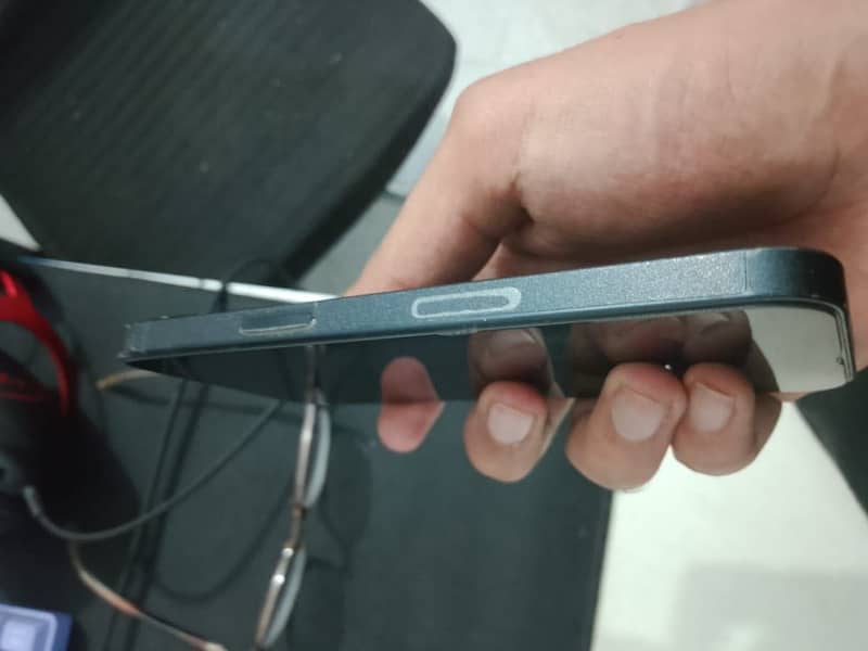 Iphone 13 2