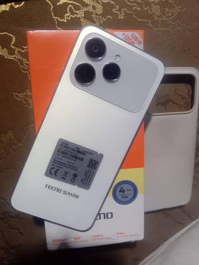 Tecno Spark 40 | 6GB RAM 128GB ROM | PTA Approved | 1 Month Used