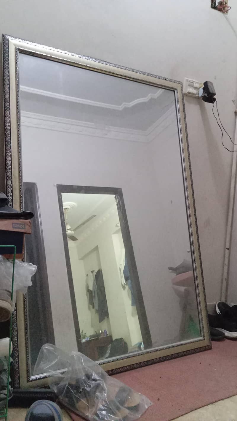 Mirror 0