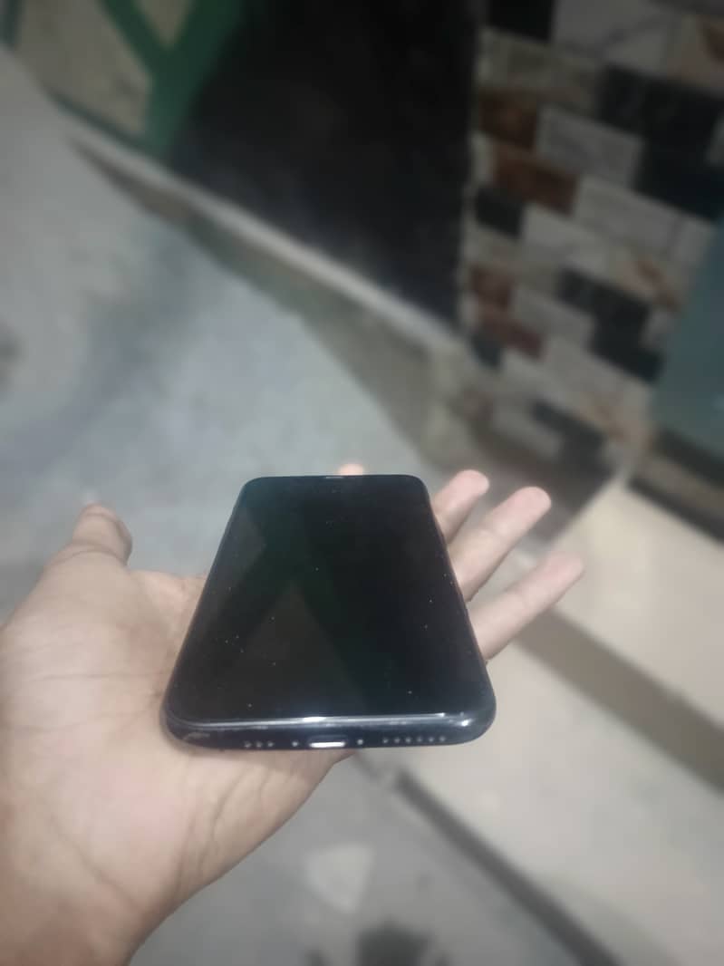Iphone 11 pro 1