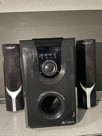 Audionic AD 7000