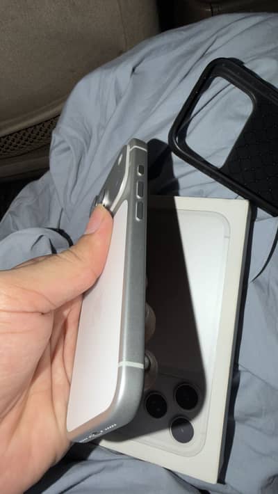 Iphone 17 pro jv
