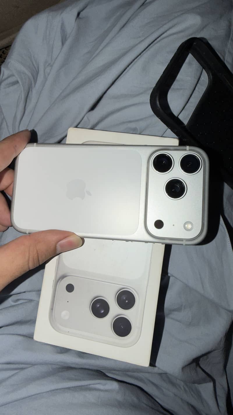 Iphone 17 pro jv 3