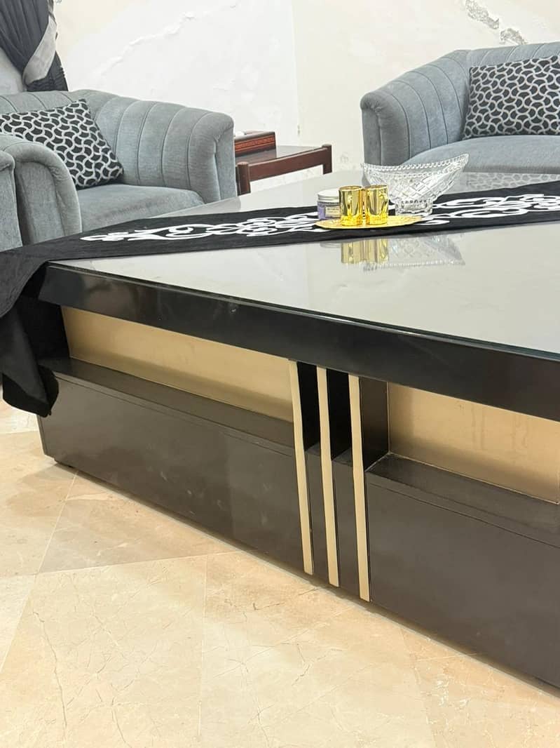 center table 1