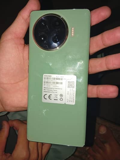 Tecno spark 20 pro plus phone with box charger lush condition