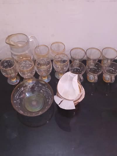 New shesha Golden camplet set 20 pieces . . half  price 4k