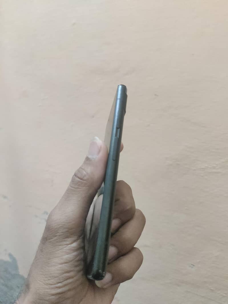 Google pixel 6 4