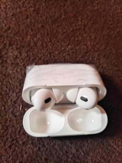 Premium earbuds with 6H Backup.