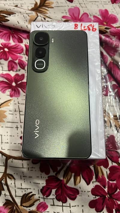 Vivo Y400 All Accories 10/10 Condition 7 Month warranty Al ok