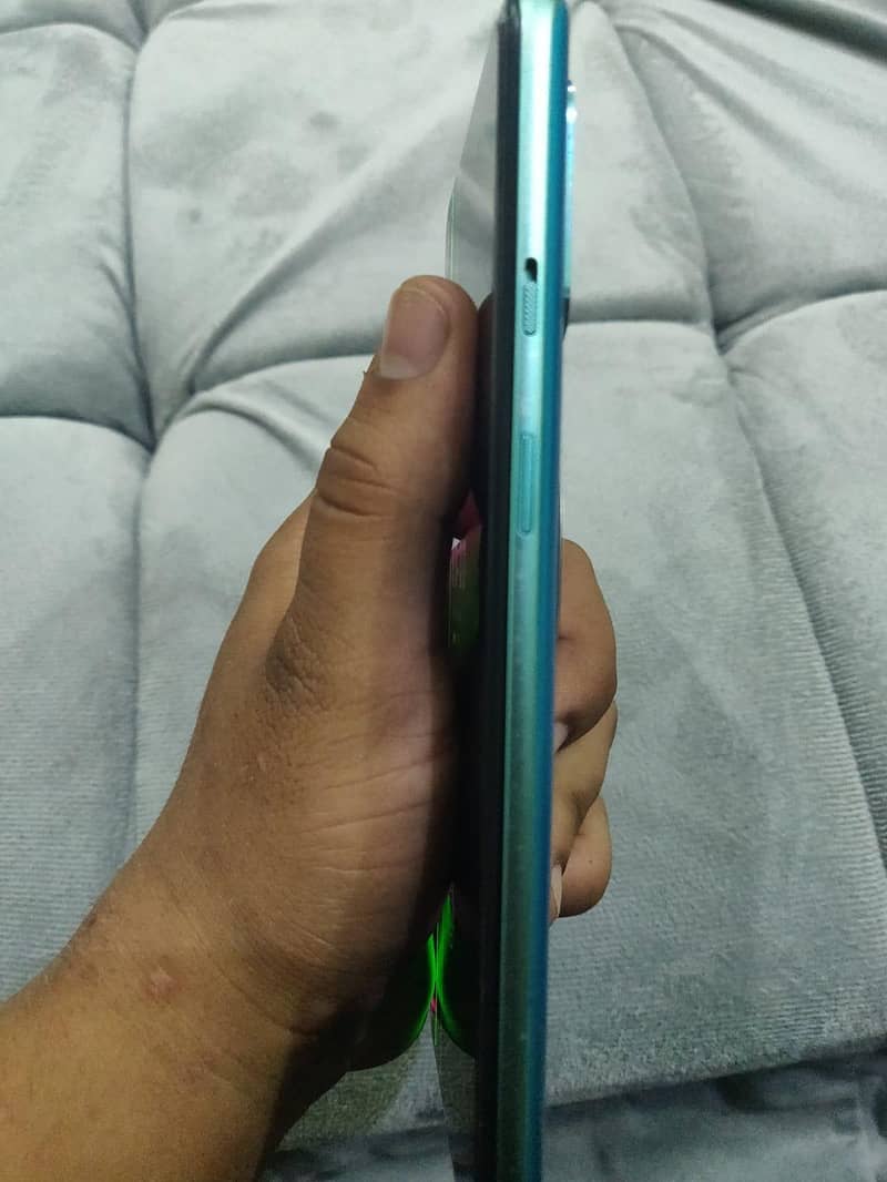 OnePlus 8t 4