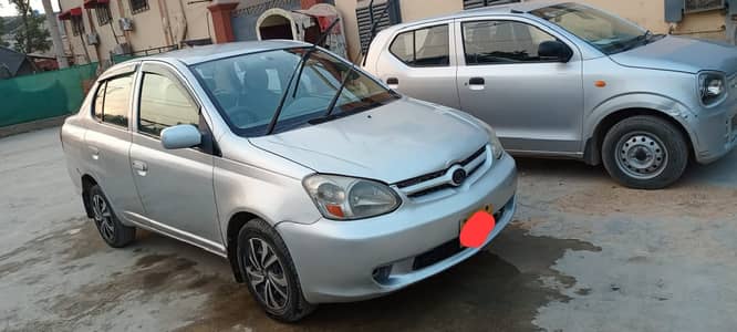 Toyota Platz 2003