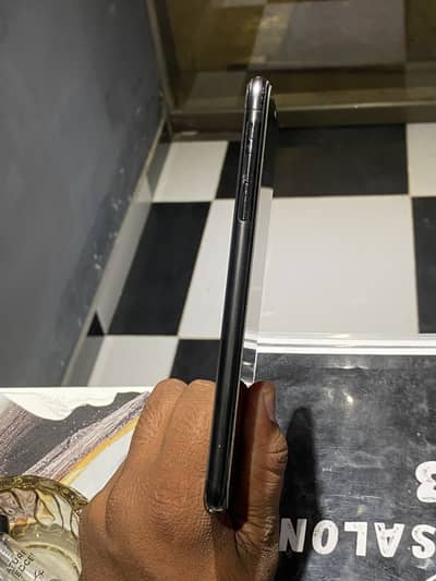 I phone xs max pta approved used