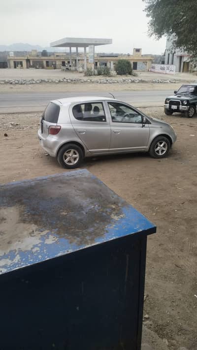 Toyota Vitz 1999