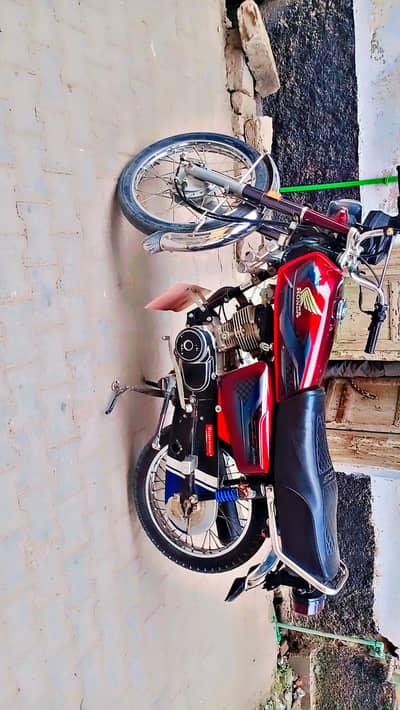 Honda 125. excellent