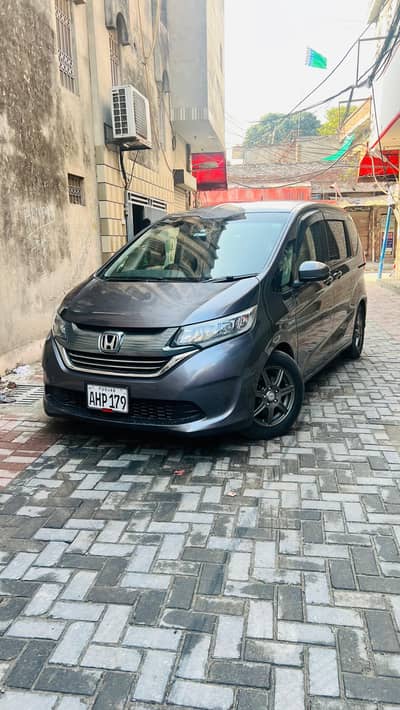 Honda Freed Plus