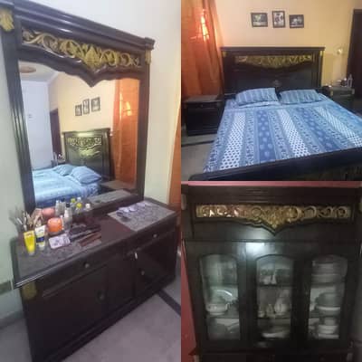 bed dressing table with 2 side table and showcase
