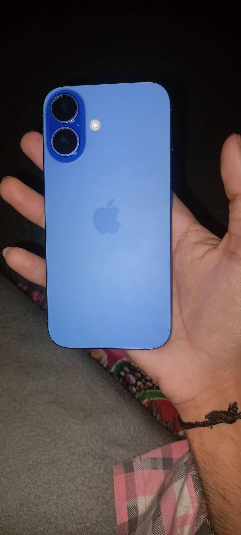 iphone 16 0