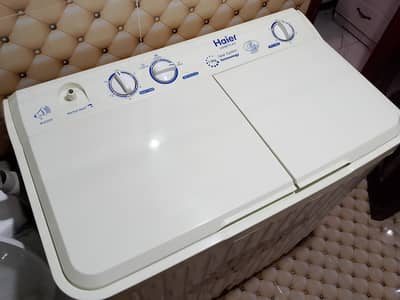 Haier Washing machine with dryer