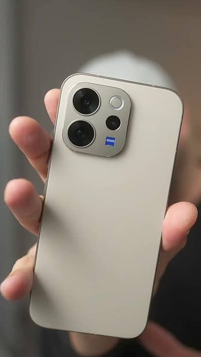 VIVO V70 12GB 256GB