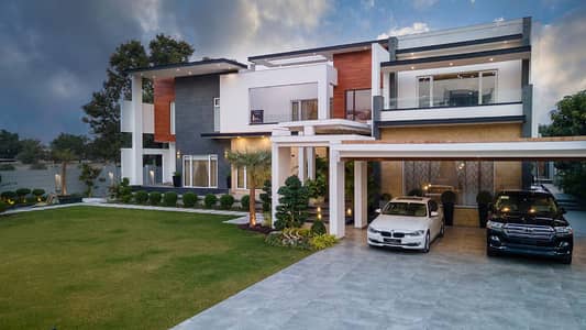 2 Kanal Modern Luxury House near Mosque and park