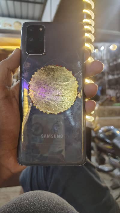 Samsung Galaxy S20 Plus patch