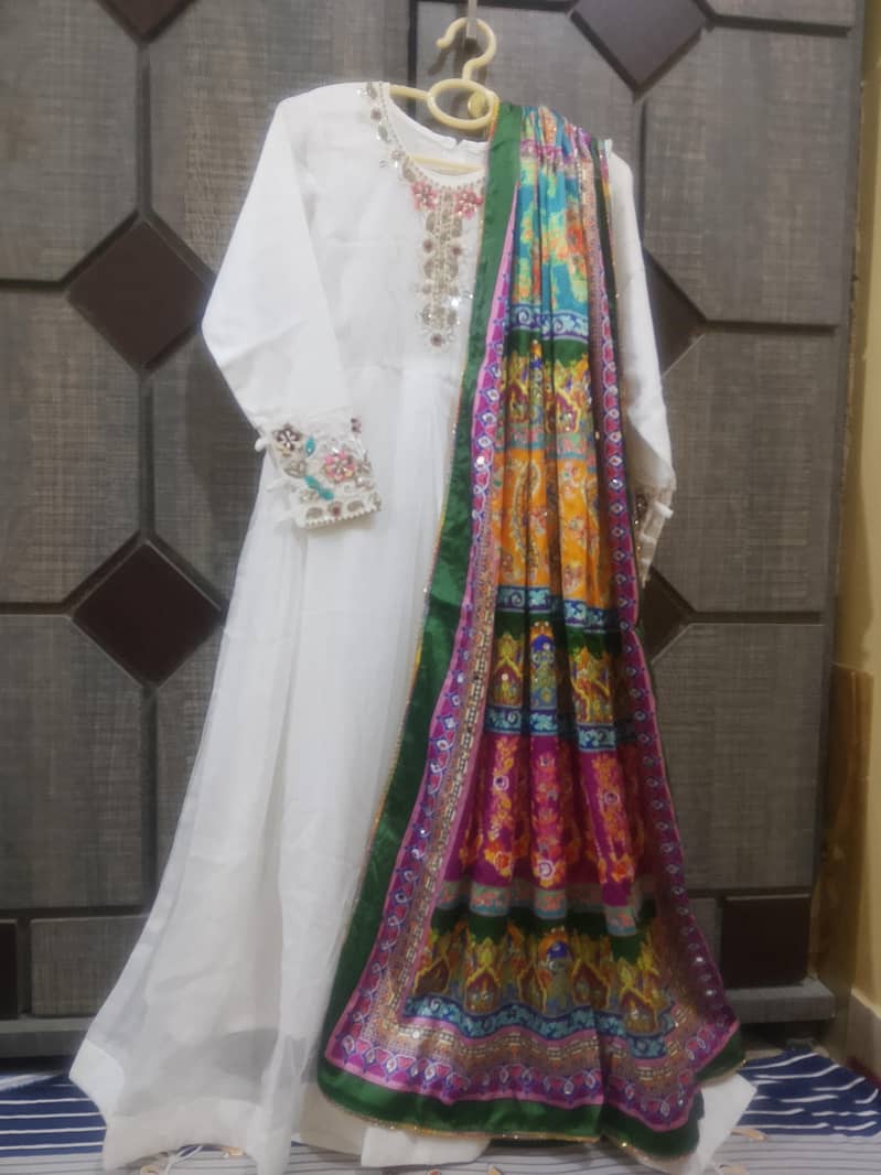 white maxci 2
