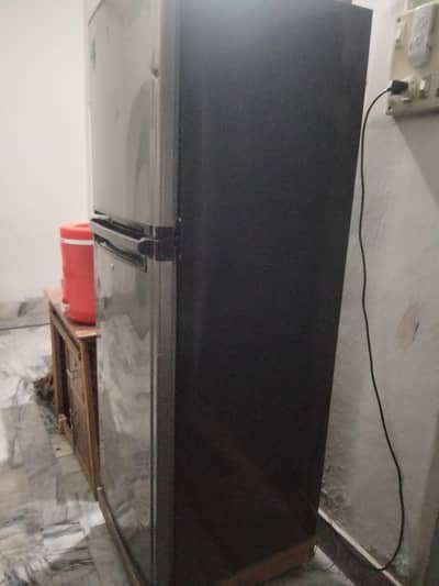 Orient Fridge for sale condition 10/8