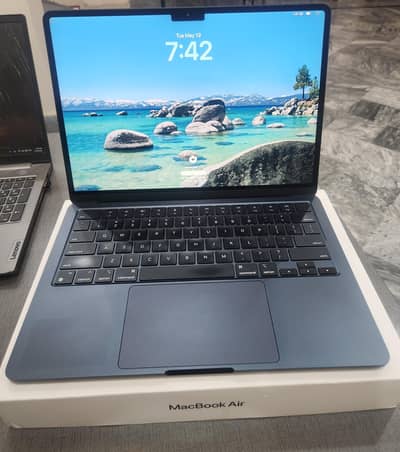 Apple MacBook Air M2 Midnight Blue | Box & Original Accessories