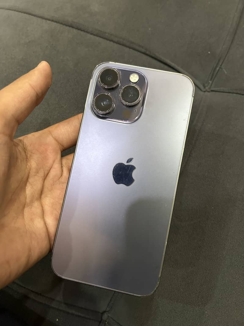 14 Pro Max 3