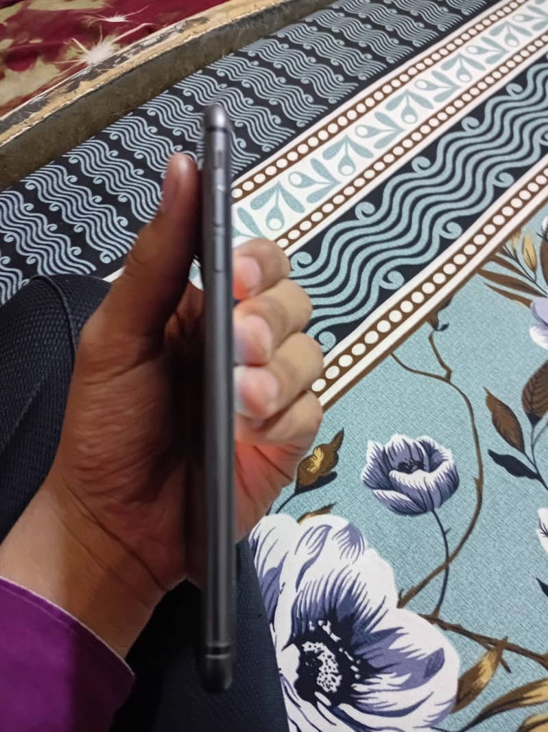 Iphone 8 plus 4